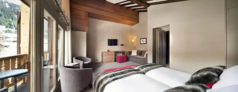 Vanessa - 12