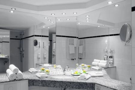 Holiday Inn Berlin City Center East Prenzlauer Berg by IHG - 12
