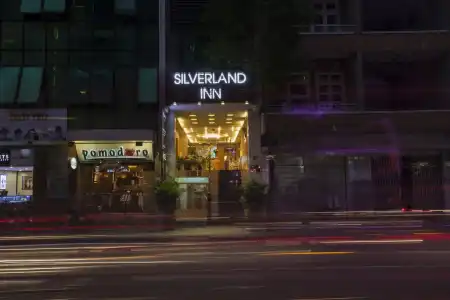 Silverland Min - 26