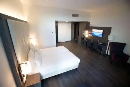 PLAZA Premium Almere - 60