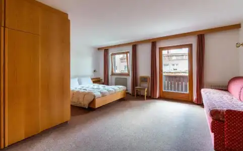Apartments Lores - 72