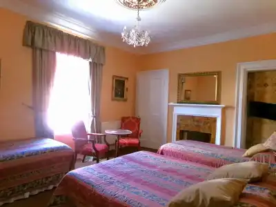 Averon Guest House - 40