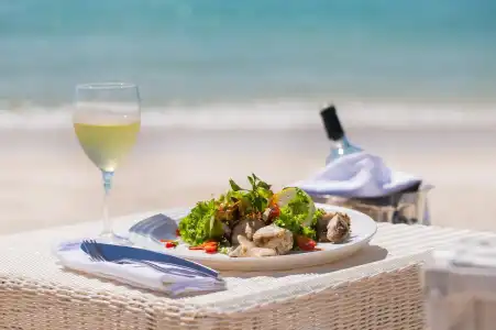 Crystals Beach Resort Belle Mare, a member of Radisson Individuals - 12