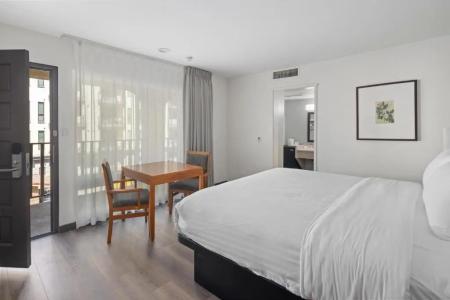 Vagabond Inn Glendale - 49