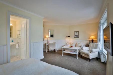 & Restaurant Jörg Müller - 29