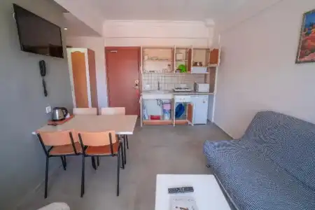 Alenz Suite - 53