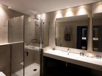 HG City Suites Barcelona - 32