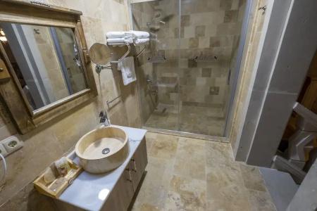 Underground Cave Suites - 135