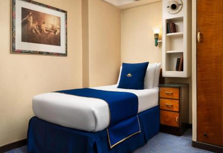 The Queen Mary - 1