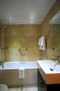 Best Western Palm - 45