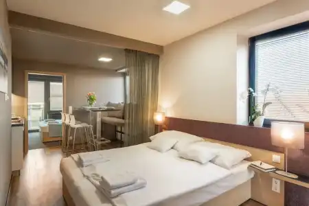 Onyx Luxury - 3