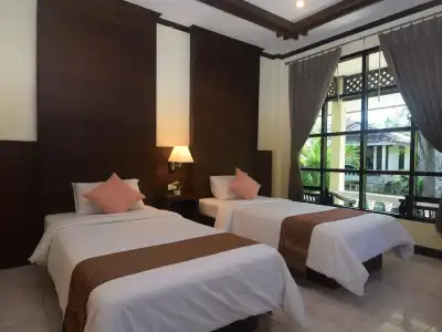 Clean Beach Resort - 2