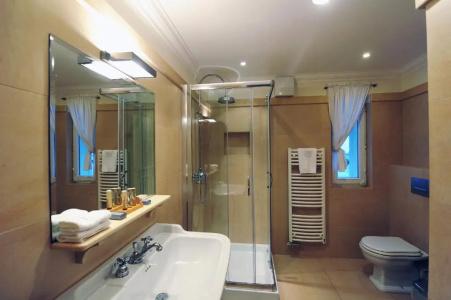 Lesar Angel - 40