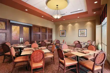 Embassy Suites by Hilton E Peoria Riverfront Conf Center - 27