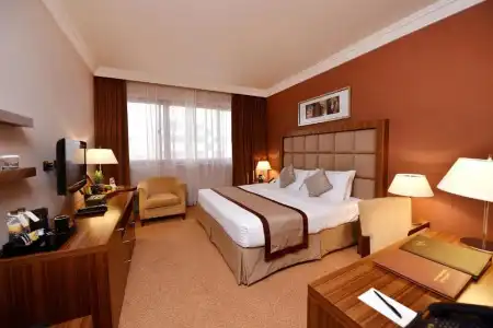 City Seasons Al Hamra - 26