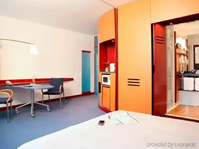 Novotel Suites Rouen Normandie - 2
