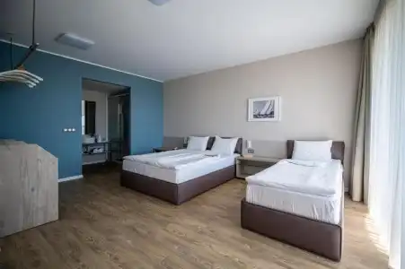 Romance & Family Suites - 122