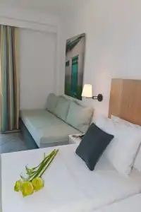 Samaina Inn - 98