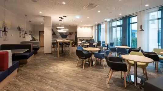 Holiday Inn Express MUNICH NORTH by IHG - 10