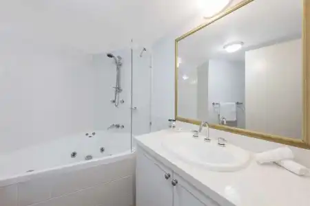 Oaks Gold Coast Calypso Plaza Suites - 61