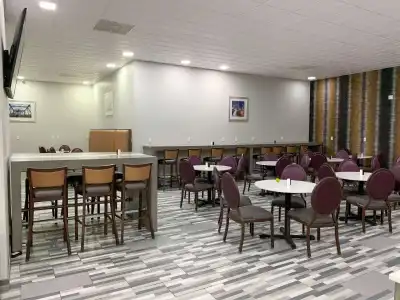 Comfort Inn & Suites Nashville Downtown – Stadium - 16