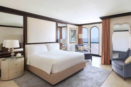The Ritz-Carlton Abu Dhabi, Grand Canal - 72