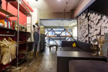 Box Hostel N Cafe - 18