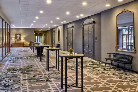 Omni Charlottesville - 26