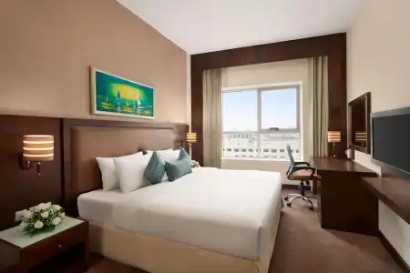 Ramada by Wyndham Dubai Deira - 32