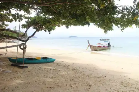 Phi Phi Relax Beach Resort - 11
