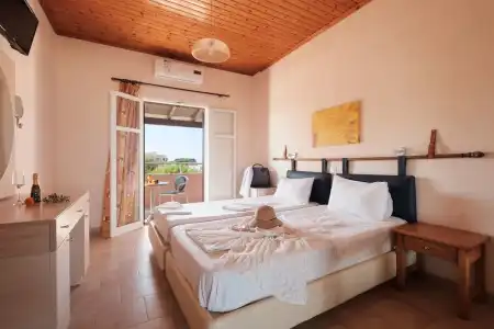 Canal D Amour Apartments - 3