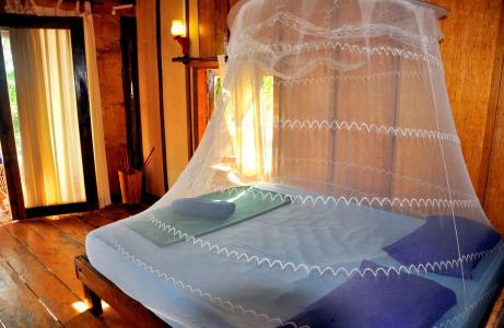 White Beach Bungalows - 4