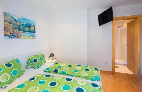 Montelux Apartments - 99
