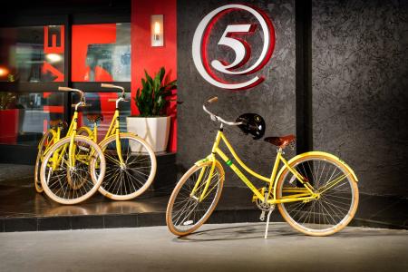 Staypineapple, FIVE, Downtown Seattle - 24