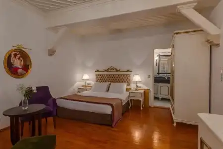 Tuvana - Special Class - 44
