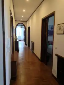 Be Your Home - Guest House Fuori Dal Porto - 1