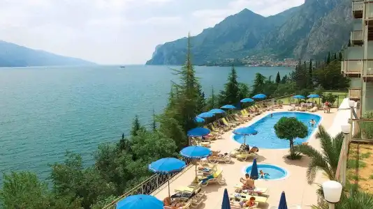 EALA My Lakeside Dream – Adults Only - 18