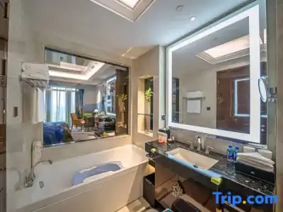 Zhaolin Grand - 70