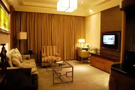 Kunming Xiangjiang - 1