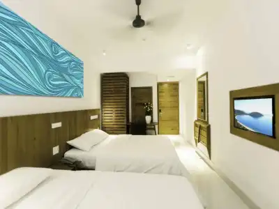 Da Nang Bay - 4