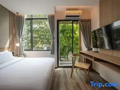 Shan Villas Sukhumvit - 325