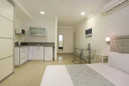 Sea Land Suites - 10