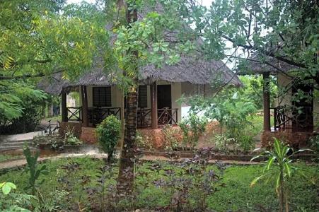 Baraka Aquarium Bungalows - 26