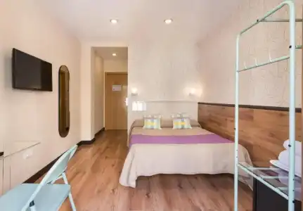 Hostal Art Madrid - 56