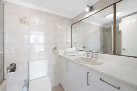 ULTIQA Beach Haven At Broadbeach - 323