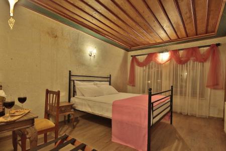 Jacob's Cave Suites - 124
