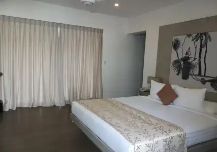 Serendiva Beach - 1