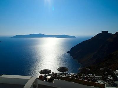 Cliff Side Suites - 103
