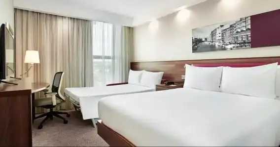 Hampton by Hilton Bristol City Centre - 31