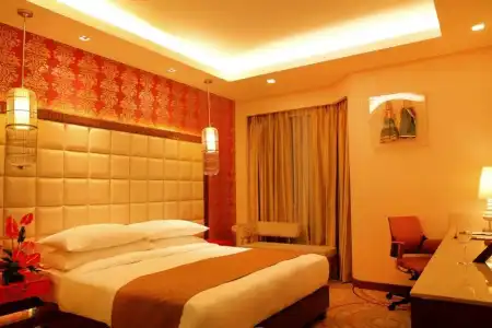 The Metropolitan and Spa New Delhi - 2
